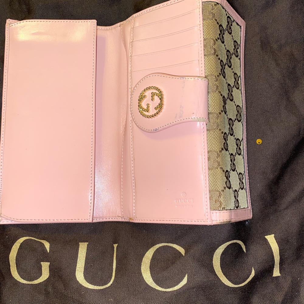Gucci Pink and Beige Wallet - Picture 7 of 7